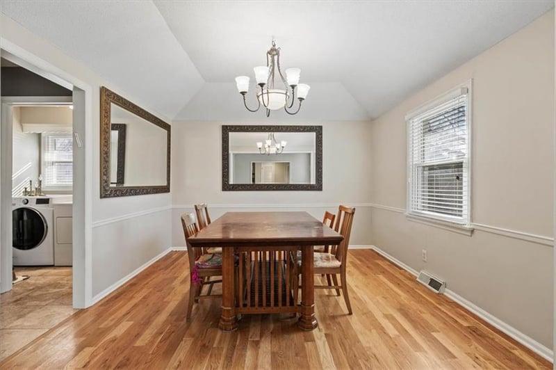 7916 98th Ter, Overland Park, KS 66212