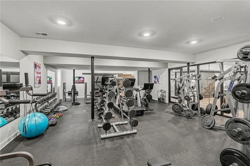 3413 NE 102nd Ter, Kansas City, MO 64155