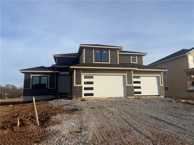 3357 W 187th St, Overland Park, KS 66085