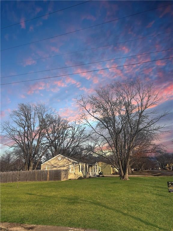 Warren St, Gardner, KS 66030