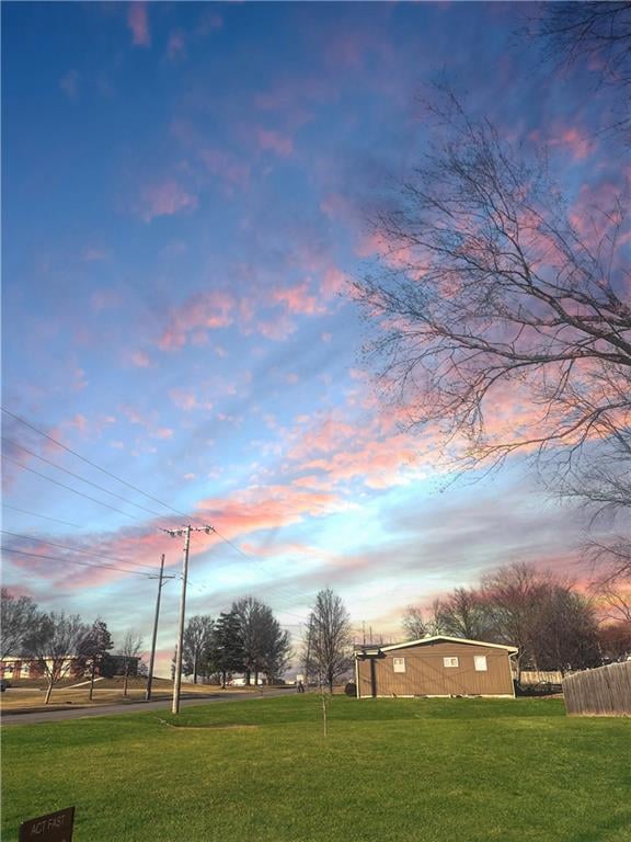 Warren St, Gardner, KS 66030