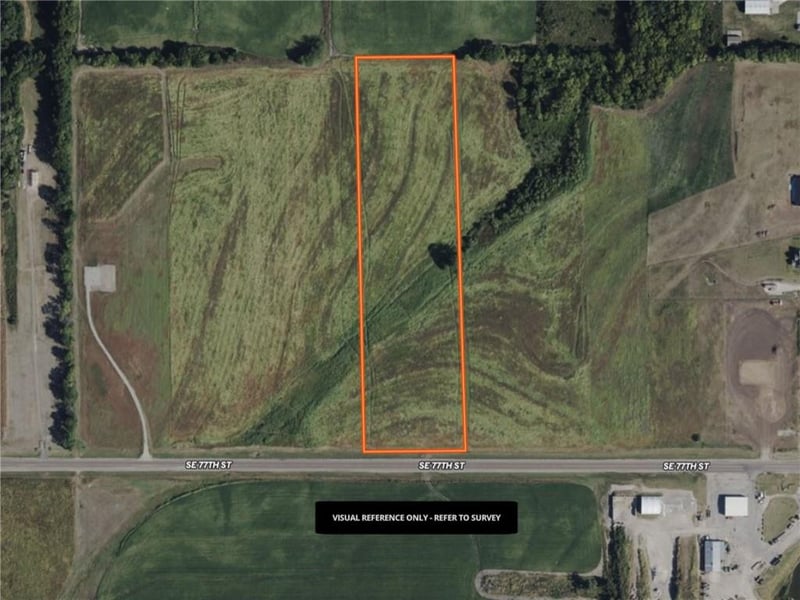 2590 77th St, Berryton, KS 66409