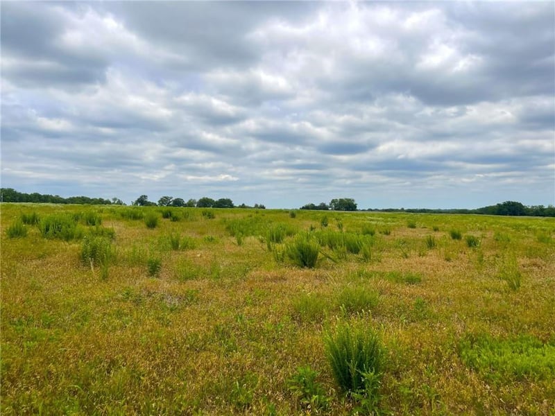 2530 77th St, Berryton, KS 66409