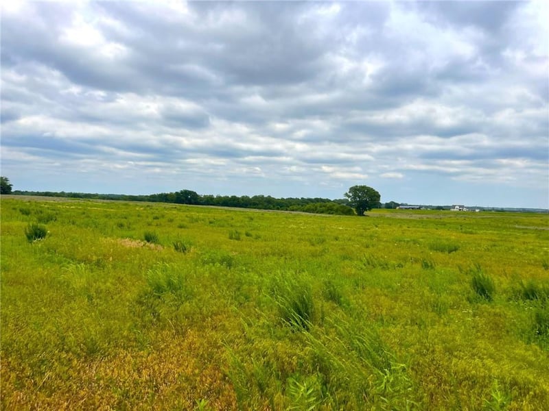 2530 77th St, Berryton, KS 66409