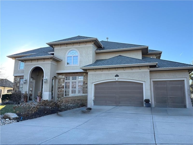 16412 Barton St, Overland Park, KS 66221