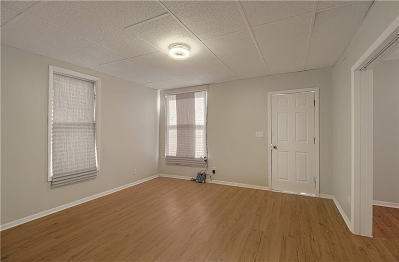 5012 Scarritt Ave, Kansas City, MO 64123