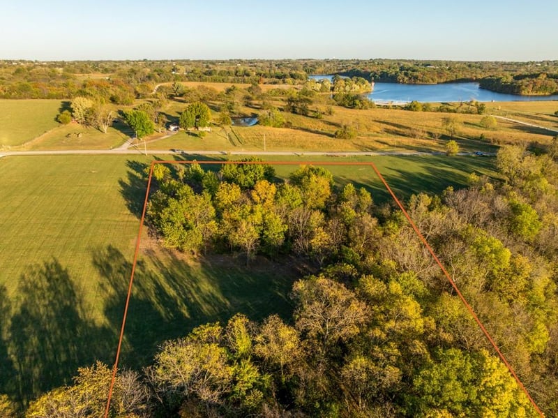 Tract 2 Highway Oo Hw, Odessa, MO 64076