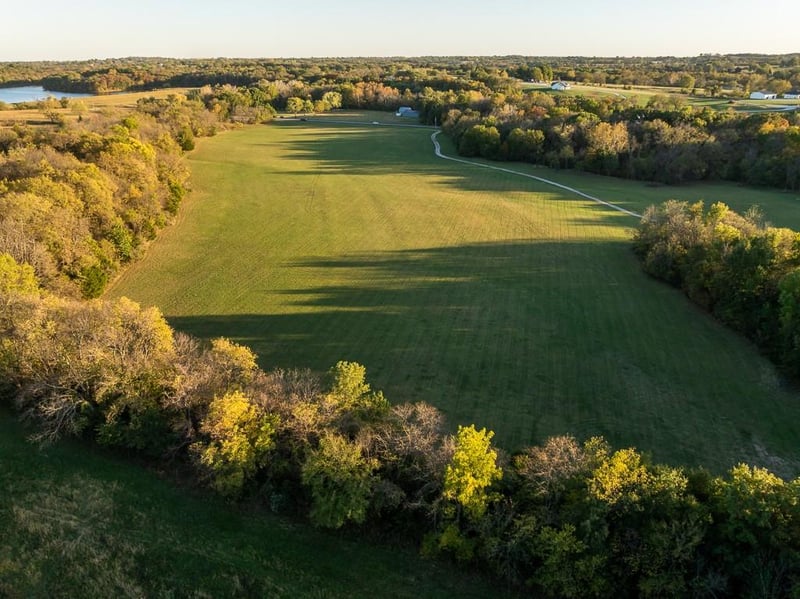 Tract 4 Highway Oo Hw, Odessa, MO 64076