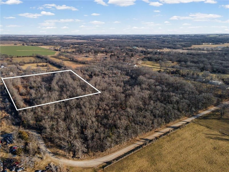 NW Lot E Pine St, Butler, MO 64730