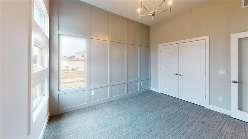17144 164th Ter, Olathe, KS 66062