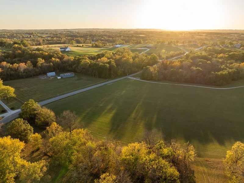 Tract 7 Highway Oo Hw, Odessa, MO 64076