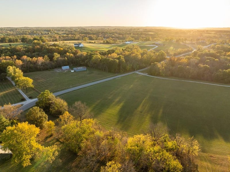 Tract 7 Highway Oo Hw, Odessa, MO 64076