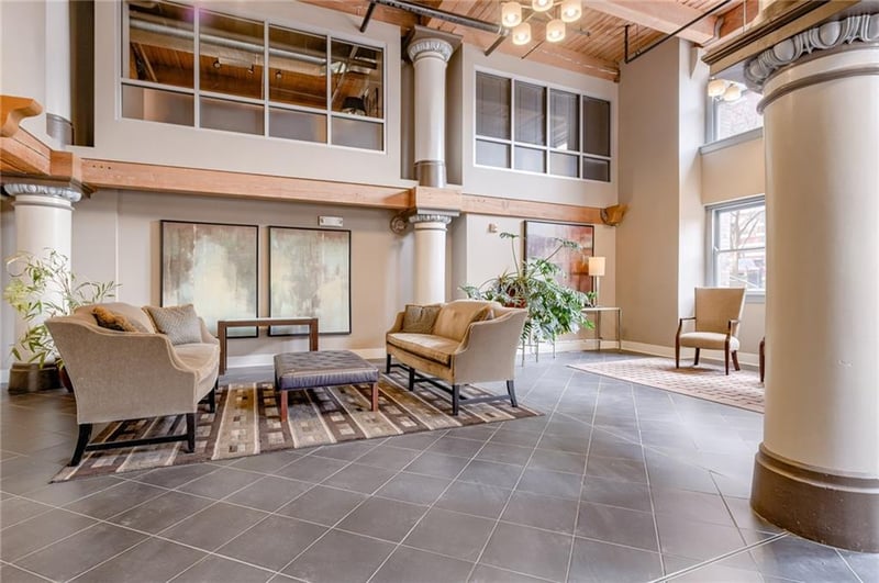 712 Broadway Blvd #406, Kansas City, MO 64105