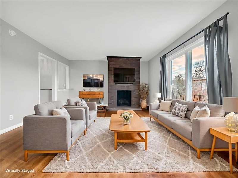 4426 Jarboe St #5, Kansas City, MO 64111