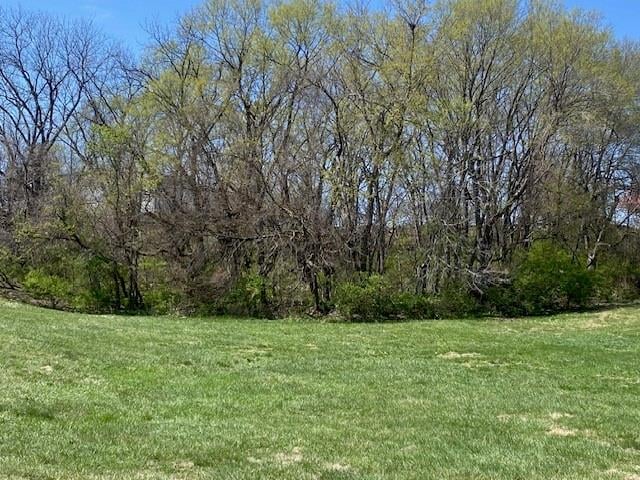 Ash St, Atchison, KS 66002