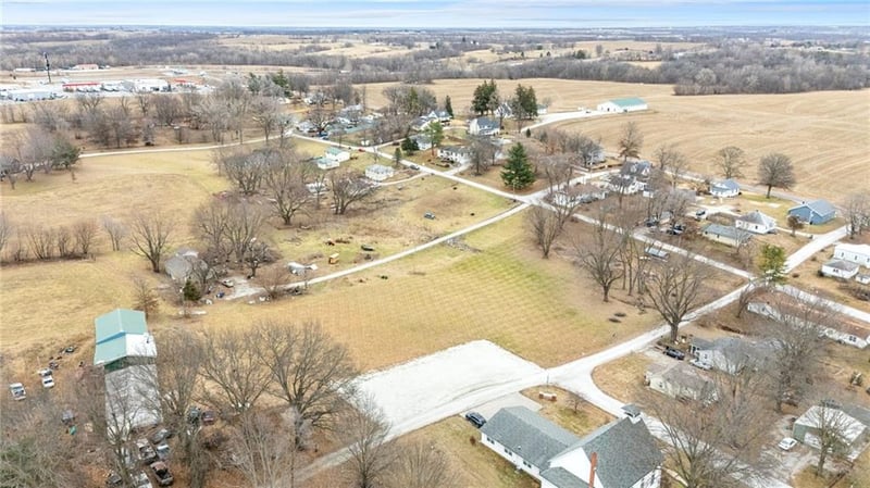 Elm St, Faucett, MO 64448