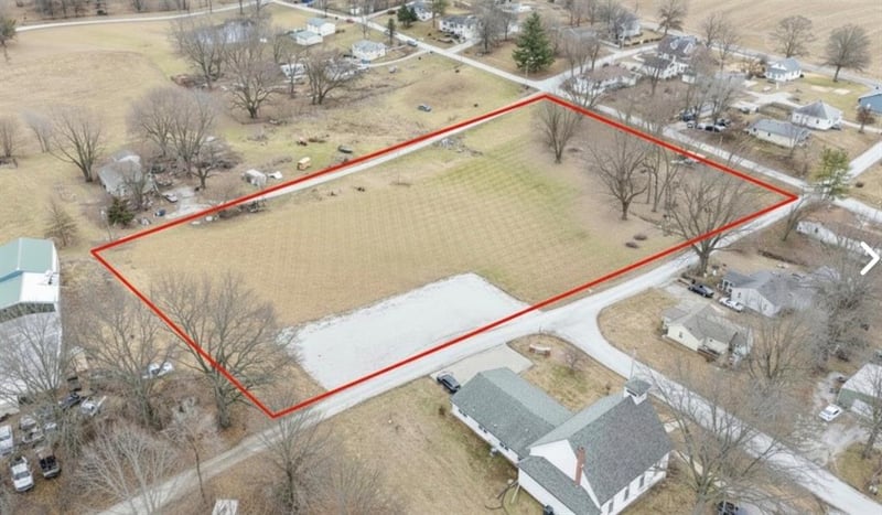 Elm St, Faucett, MO 64448