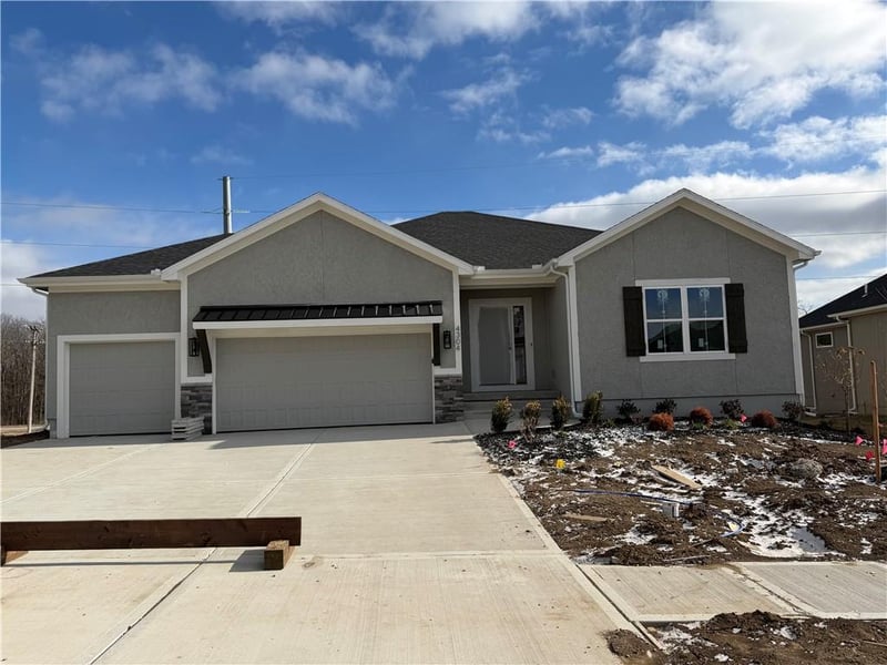 4304 Adams Dr, Blue Springs, MO 64014