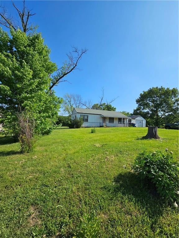 30720 83rd St, De Soto, KS 66018