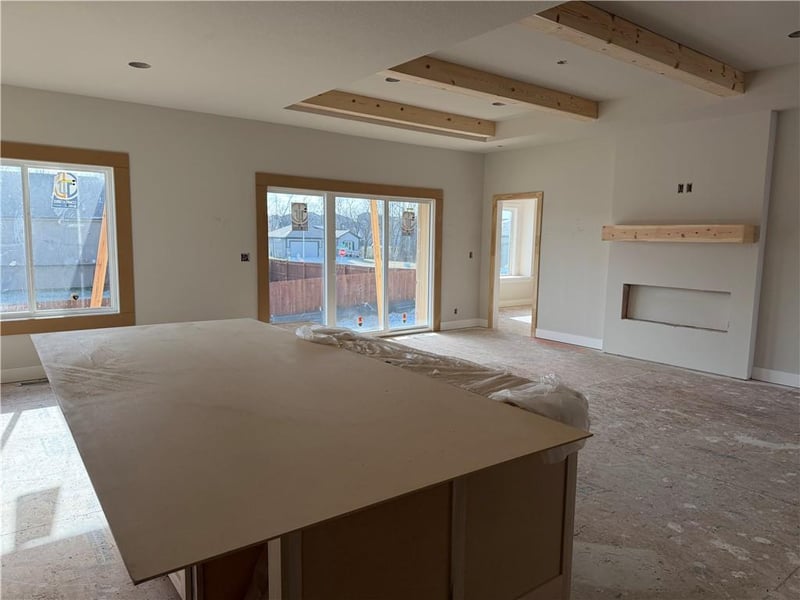 913 Hickorywood Dr, Grain Valley, MO 64029