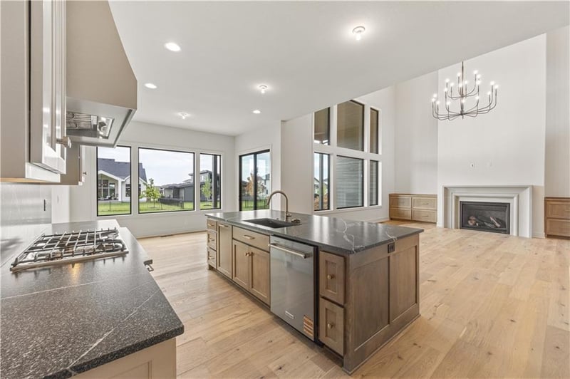 18021 Cody St, Overland Park, KS 66013
