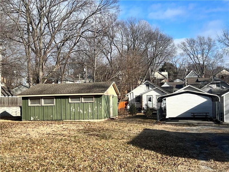 4517 Eaton St, Kansas City, KS 66103