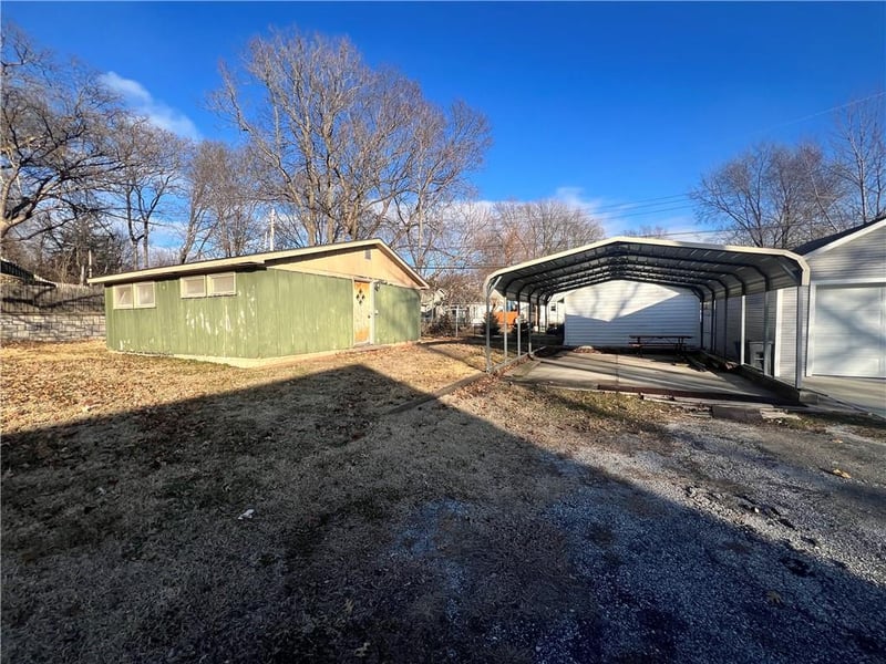 4517 Eaton St, Kansas City, KS 66103