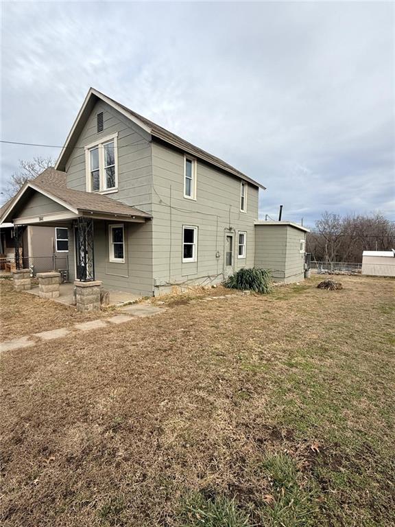 1841 Valley St, Kansas City, KS 66103