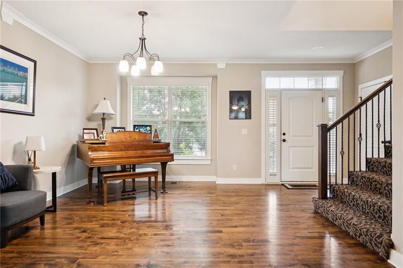 2210 111th St, Kansas City, MO 64155