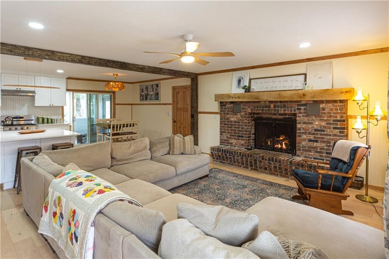 1440 S 145 Rd, El Dorado Springs, MO 64744