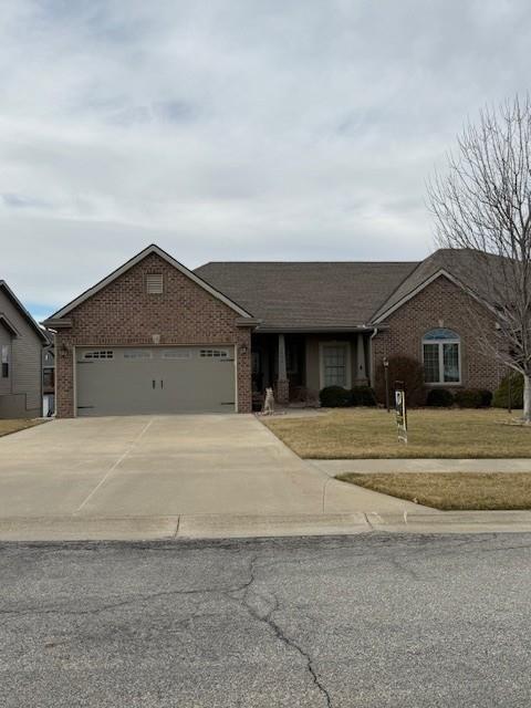 4504 Stonebridge Dr, St Joseph, MO 64505