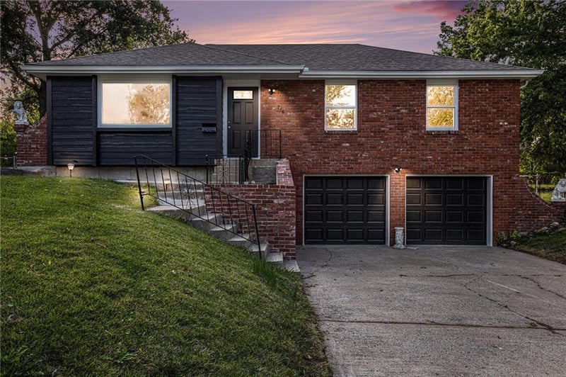 716 61st Ter, Kansas City, KS 66102