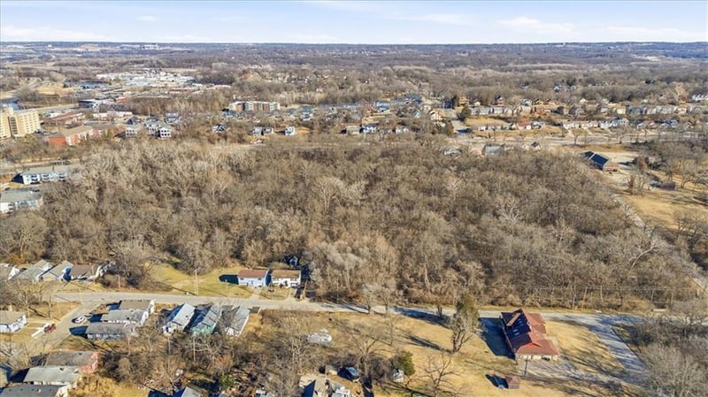 5218 Indiana Ave, Kansas City, MO 64130