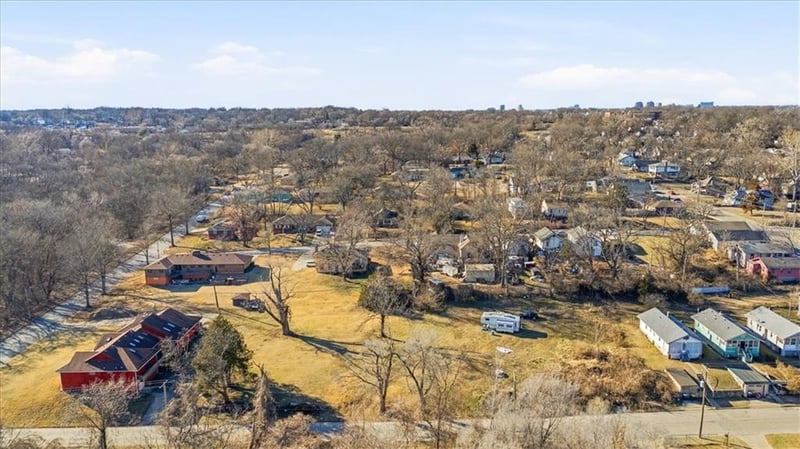 5218 Indiana Ave, Kansas City, MO 64130