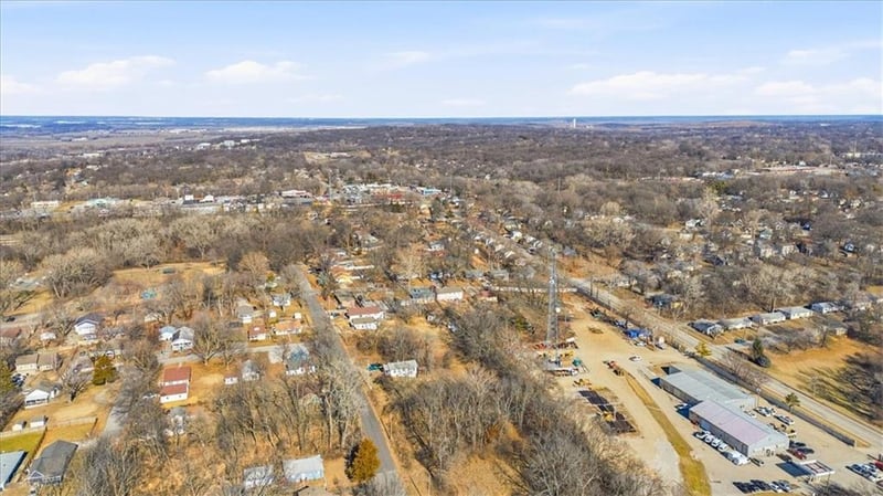 1019 Scott Ave, Independence, MO 64054
