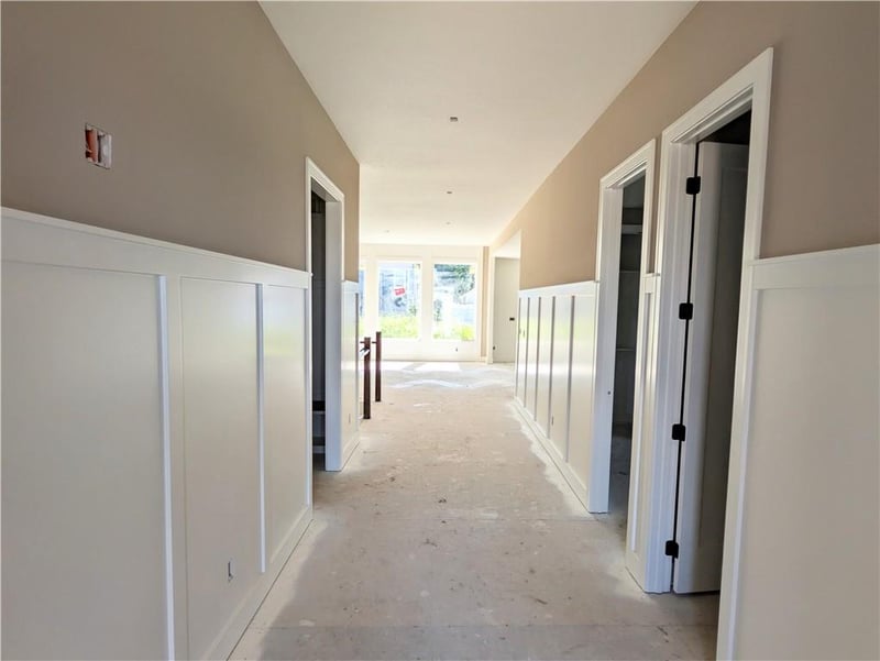2368 Colonnade Ave, Blue Springs, MO 64029