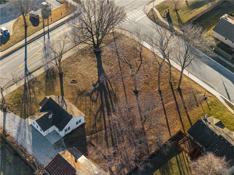 .342 acres Victoria Dr, Lee's Summit, MO 64086