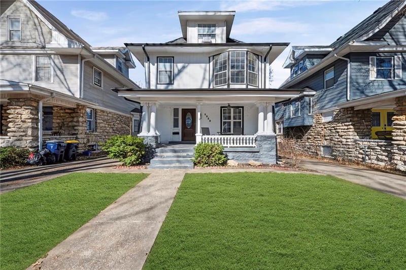 2922 E 29th St, Kansas City, MO 64128