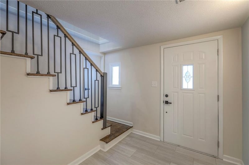 6905 Sycamore Ave, Kansas City, MO 64133