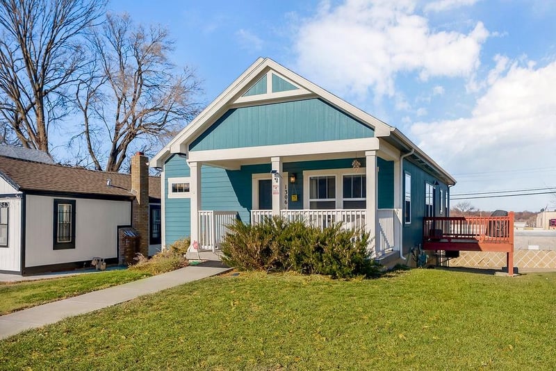 1306 Armstrong Ave, Kansas City, KS 66102