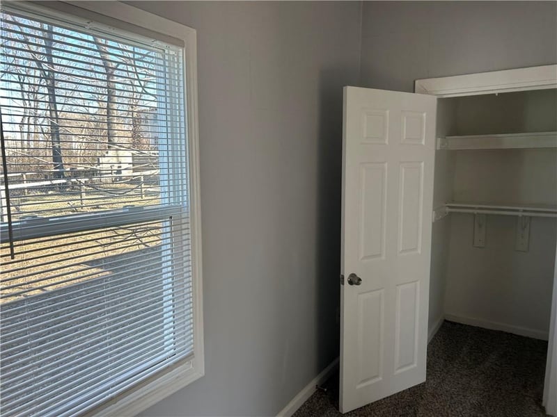 2023 Montgall Ave, Kansas City, MO 64127