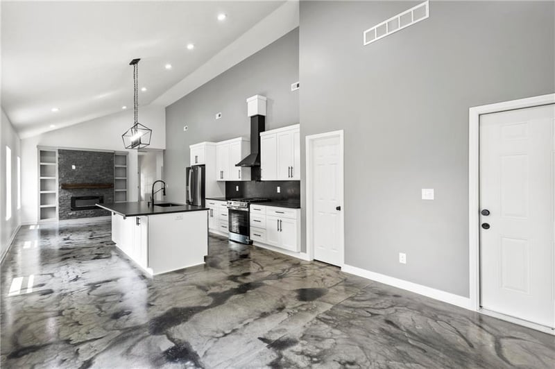 1831 14th St, Kansas City, KS 66104