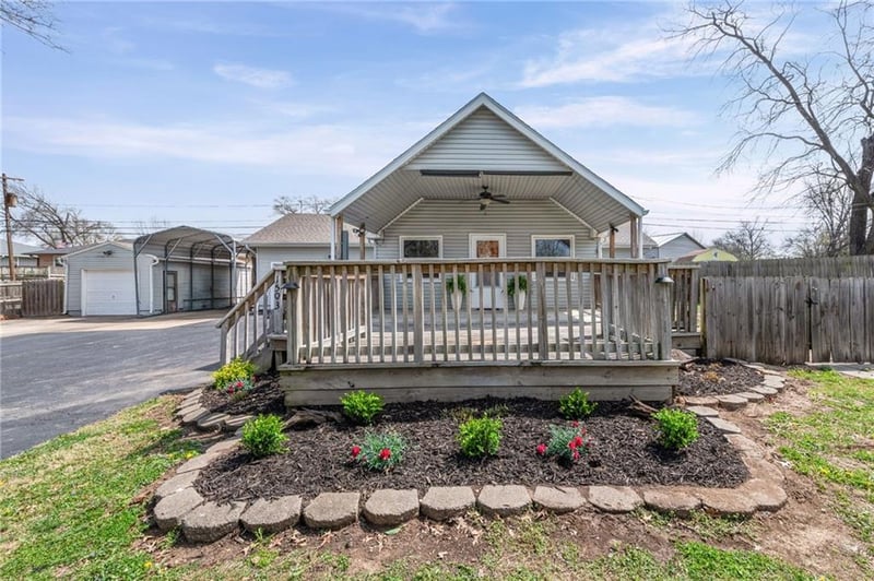 1503 82nd St, Kansas City, KS 66112