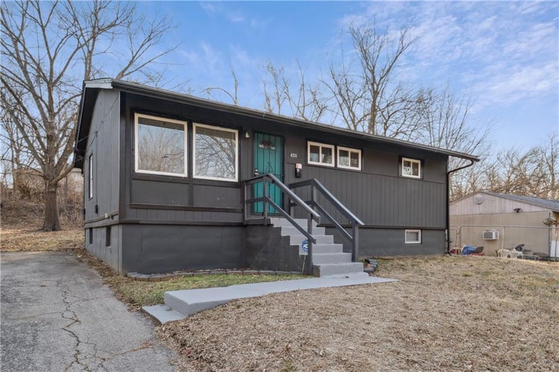 4511 Norton St, Kansas City, MO 64130