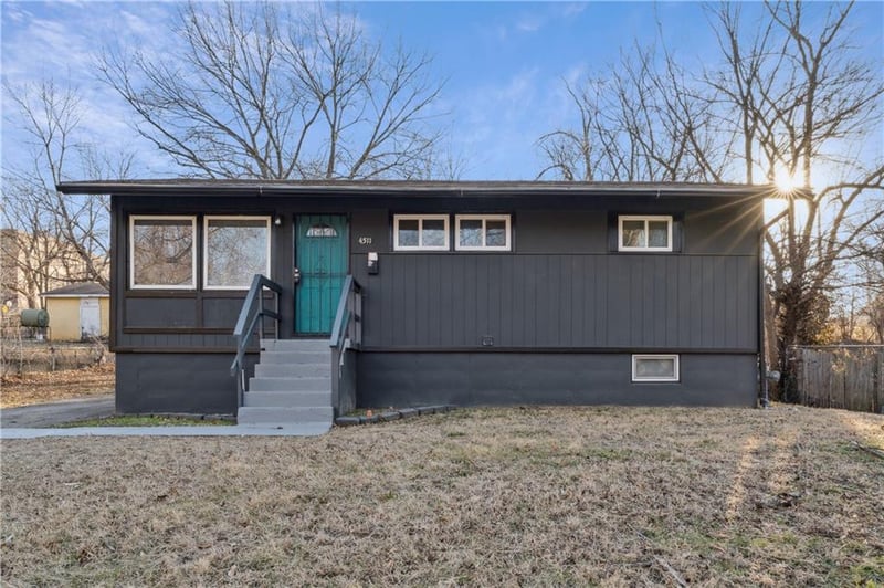4511 Norton St, Kansas City, MO 64130