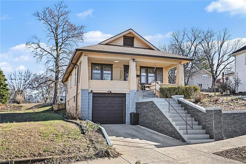 2311 15th St, St Joseph, MO 64503