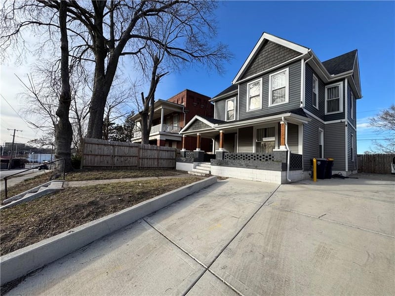 6415 Baltimore Ave, Kansas City, MO 64113