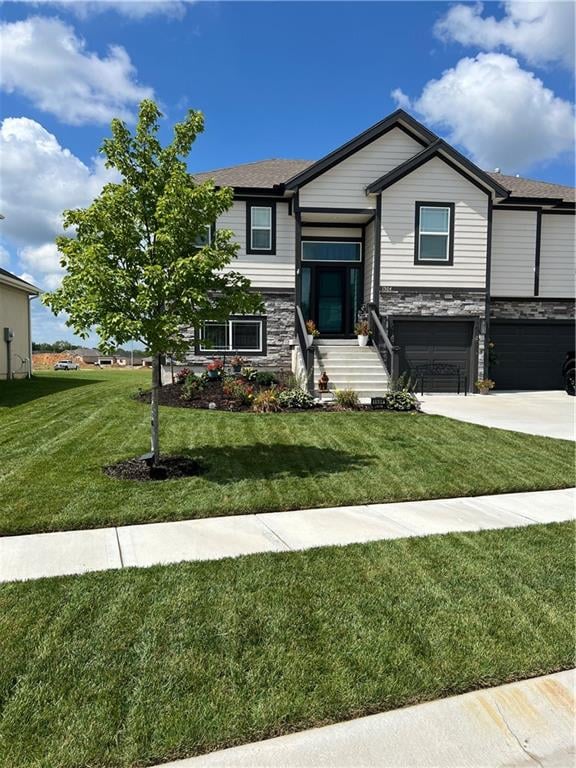 1504 162nd Cir, Basehor, KS 66007