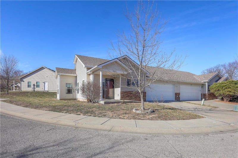 7823 Troup Ave, Kansas City, KS 66112