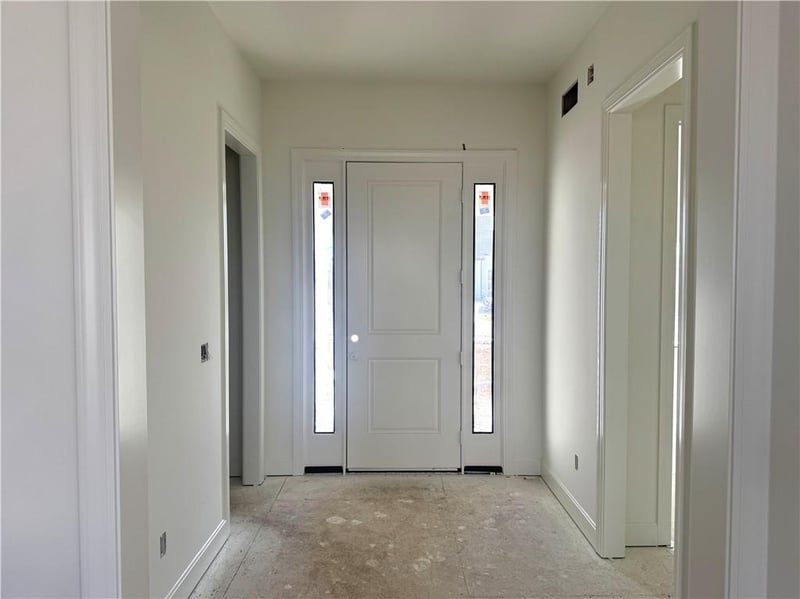 20804 Emerald St, Spring Hill, KS 66083